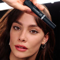 Carica l'immagine nel visualizzatore della galleria, L’Oréal Paris Telescopic Lift - Mascara
